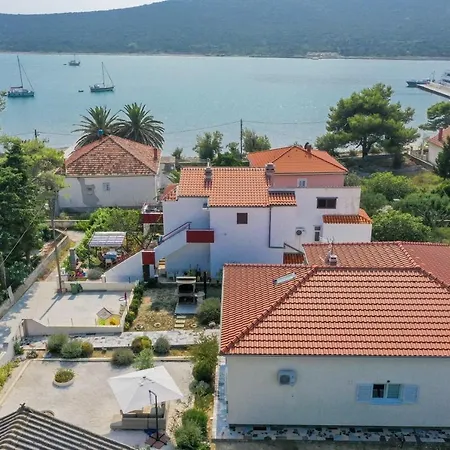Holiday In Ist/insel 39389 Ist